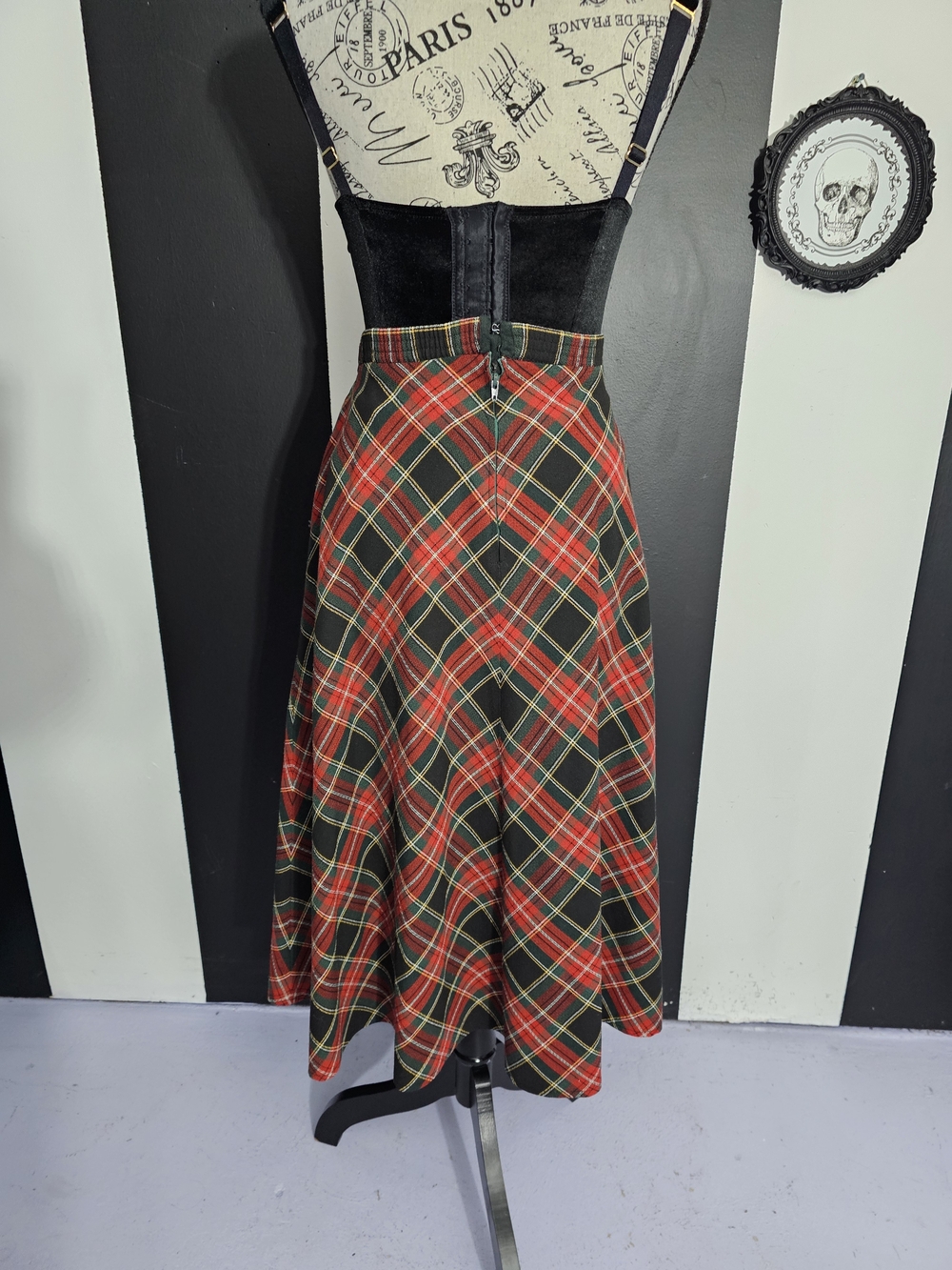 Vintage Red & Green Tartan Midi Skirt - Picture 5 of 5